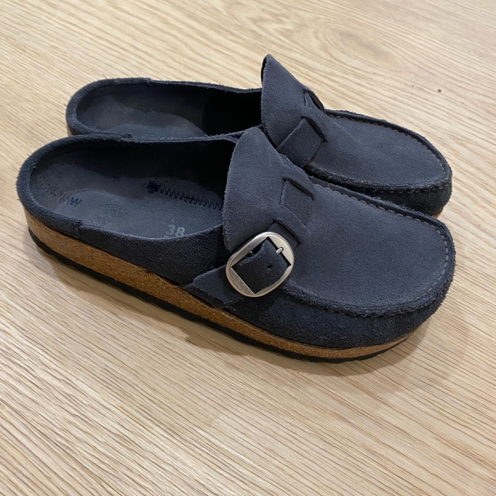 New without tag! Birkenstock Buckley Clog size 38!